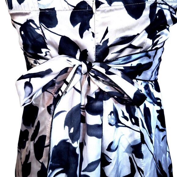 Silky strapless black white floral dress - Picture 4 of 6